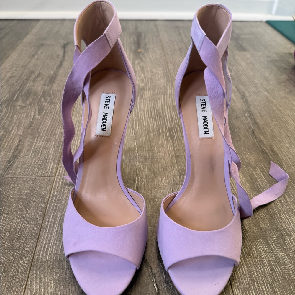 Steve Madden Witty Lavender Ankle Wrap Heels – Size 9
